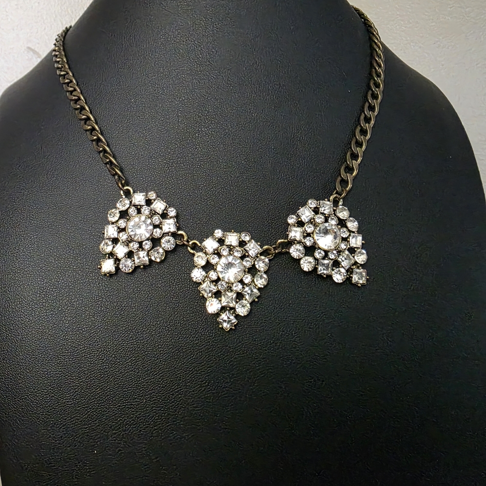 Elegant Gold and Silver Statement Necklace